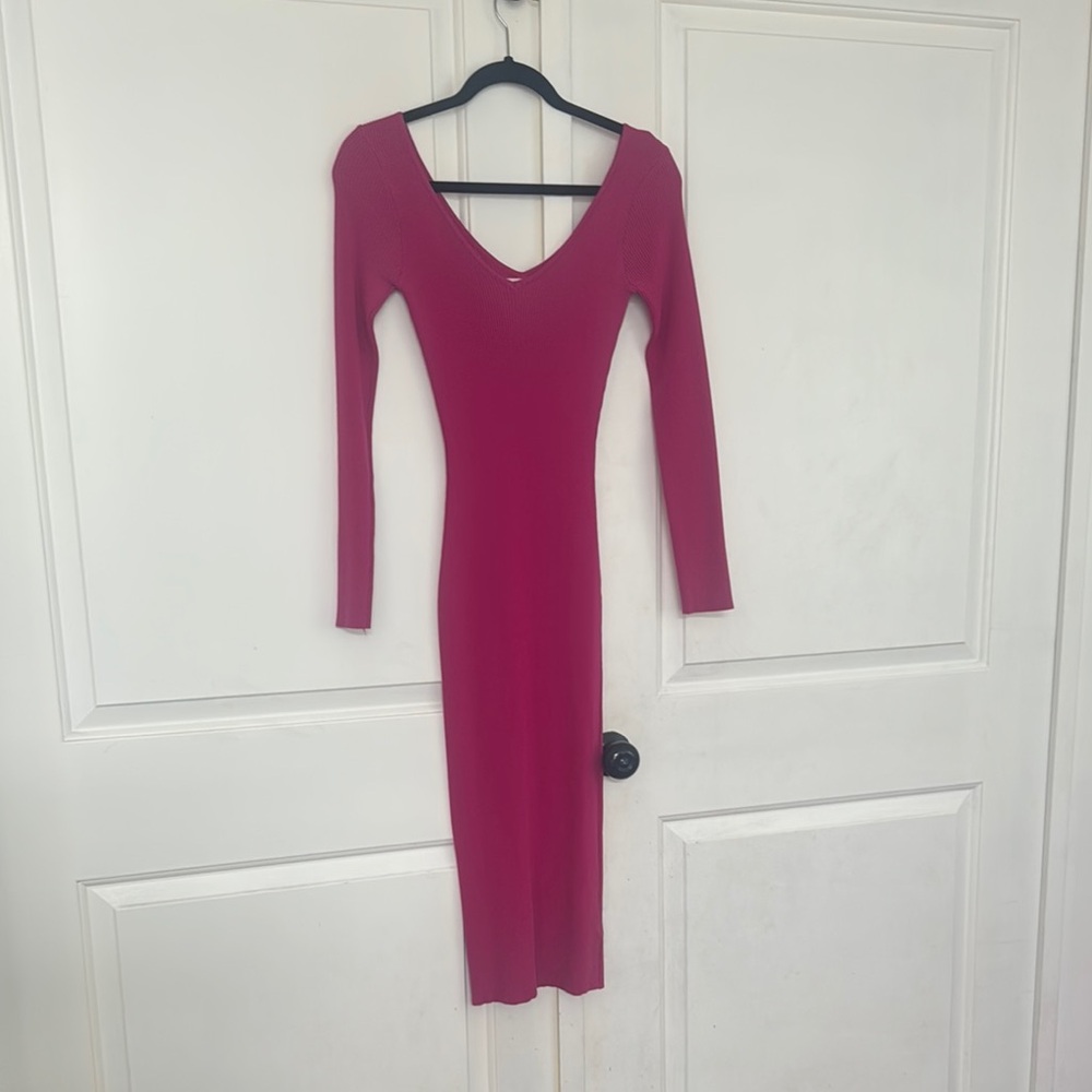 Better Be Pink Long Sleeve V-Neck Bodycon Dress